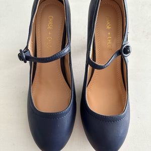 CHASE + CHLOE 3” heel shoes, navy, cross strap.  NWOT